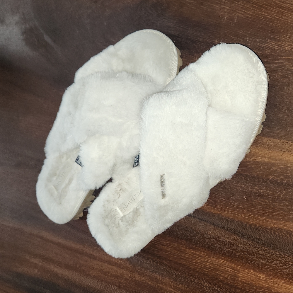 Nautica Slippers